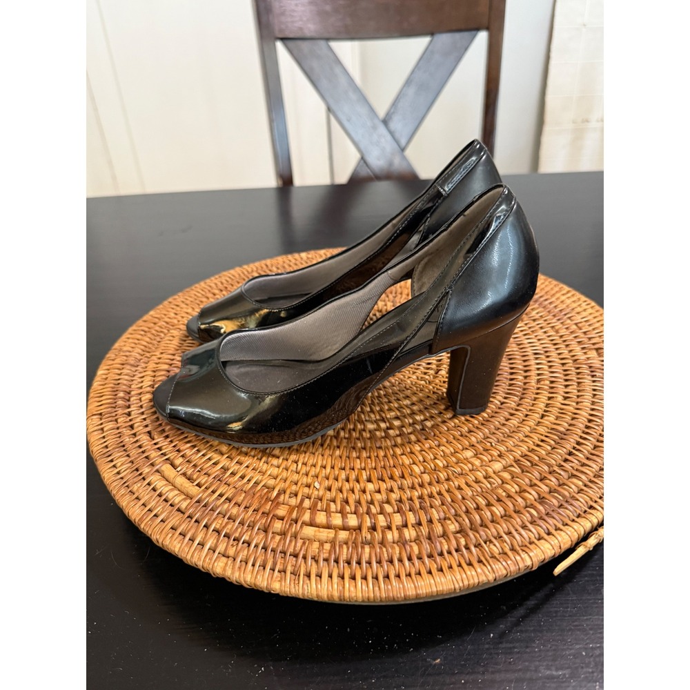 LifeStride Simply Comfort Black Patent Peep Toe Pumps Block Heel 8.5W